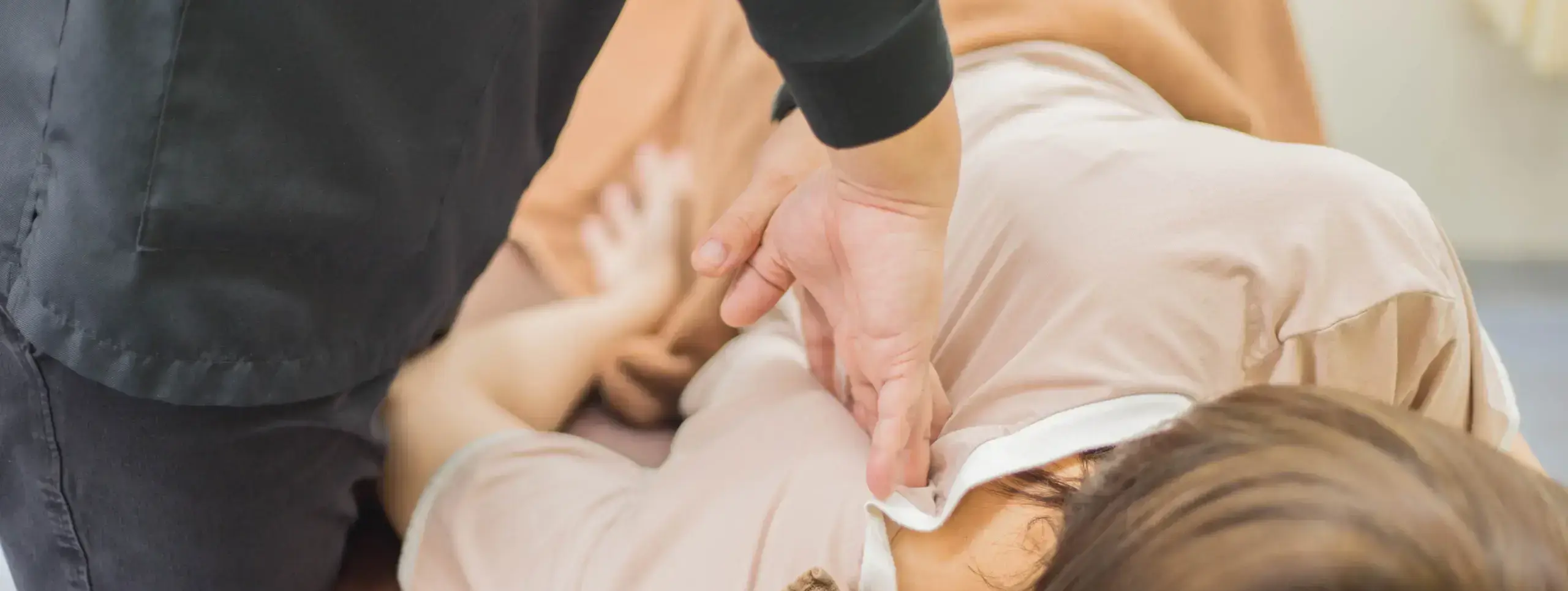 肩甲骨はがし イメージ